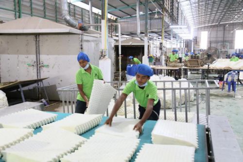 探访素莱泰Sulatex乳胶寝具工厂 源自泰国的黄金液体，融合北方金属制品的匠心工艺